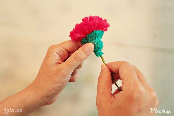 Cách làm hoa cẩm chướng bằng len siêu dễ thương 12