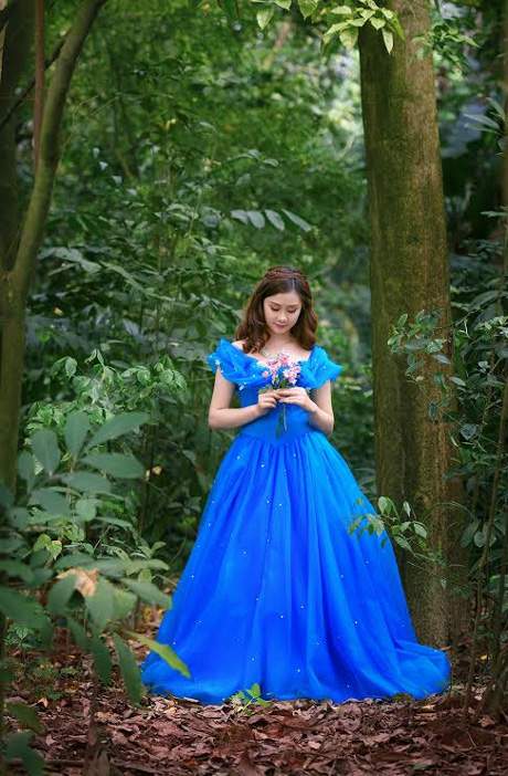 Nữ sinh Kinh tế hóa thân thành công chúa trong rừng xanh 8