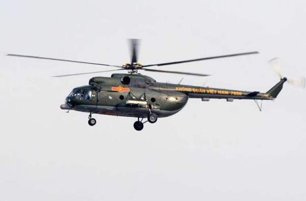 Khám phá trực thăng quân sự MI8 rơi ở đảo Phú Quý 4