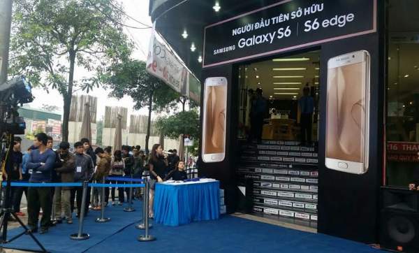 Galaxy S6 edge Gold cháy hàng ngay ngày bán đầu tiên 6