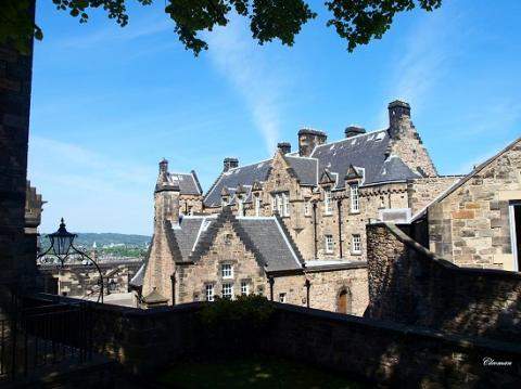 Bí ẩn lâu đài Edinburg ma ám ở Anh 2