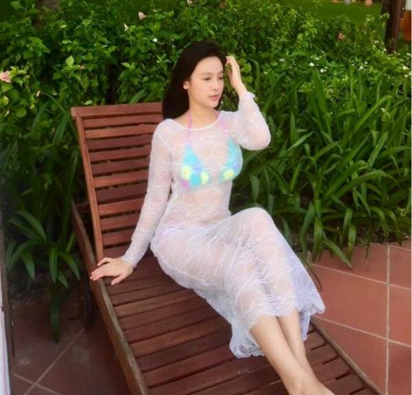 Hot girl Việt diện bikini khoe thân hình nóng bỏng 4