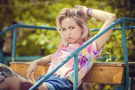 Thiếu nữ Nga xăm cá tính giống ca sĩ Mỹ Miley Cyrus 6