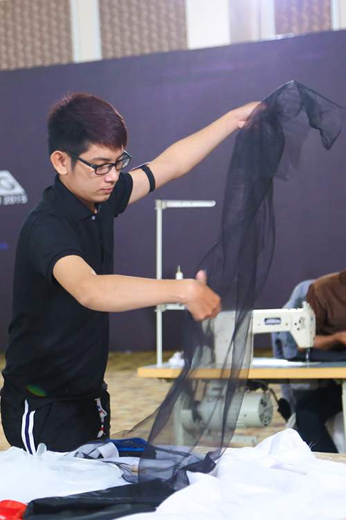 Project Runway 2015: Thí sinh đấu trí căng thẳng 39