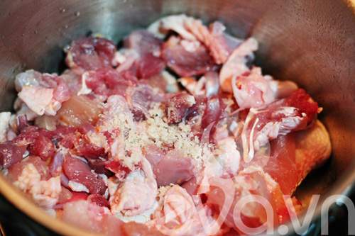 Cách làm thịt gà nấu đông ngon ăn dần dịp Tết 8