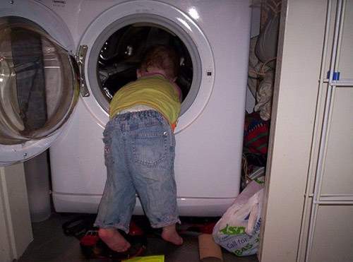 Lưu ý  sử dụng máy giặt tránh nguy hiểm tính mạng của bé 6