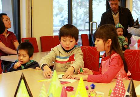 Vui Tết Thiếu nhi cùng các em nhỏ Việt Nam tại Canberra 3