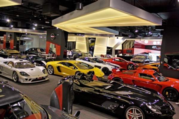 10 showroom siêu xe xa hoa nhất thế giới 2