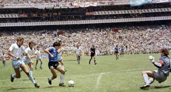 Diego Maradona: Thiên thần và ác quỷ 2