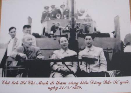 Những hình ảnh quý giá về Chủ tịch Hồ Chí Minh 8