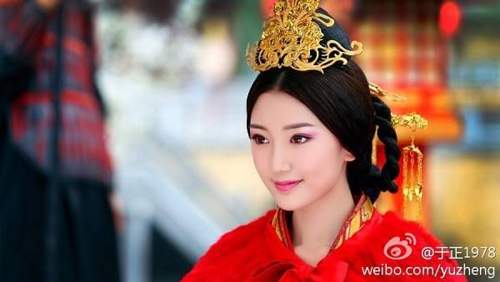 9 cô đào Hoa ngữ từng là “nữ thần sắc đẹp” ở đại học 13