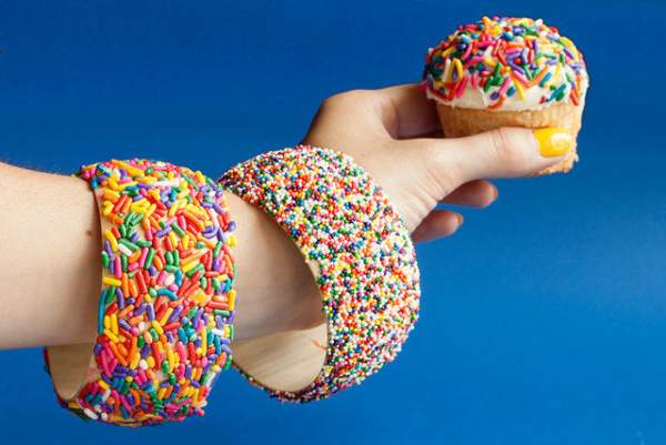 Cách làm vòng tay handmade ngọt ngào như bánh cupcake 5