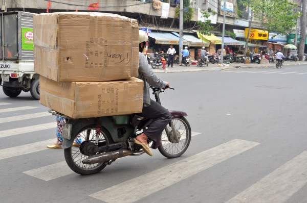 “Siêu xe nhiều không” tung hoành khắp đường phố Sài Gòn 3
