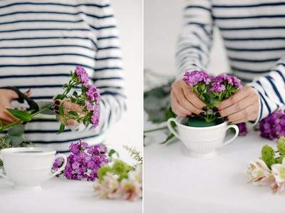 Cách cắm hoa đẹp trong tách trà ai mà chẳng làm được 2