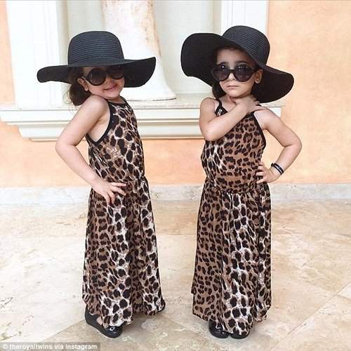 Cặp chị em song sinh 4 tuổi sành điệu nhất Instagram 11