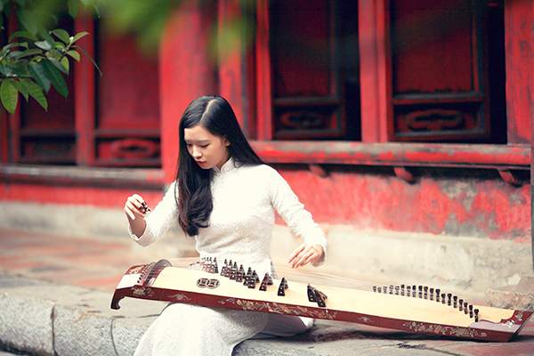Nữ sinh Việt tại Canada thạo 5 loại nhạc cụ và đam mê từ thiện 2