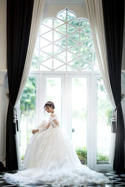 Ninh Dương Lan Ngọc làm cô dâu "độc thân" xinh đẹp 36