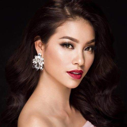 Phạm Hương trang điểm đậm hơn khi thi Hoa hậu Hoàn vũ 2015 48