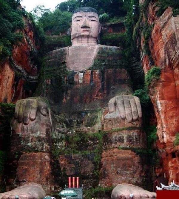 Bí ẩn bức tượng Phật 4 lần rơi lệ ở Trung Quốc 2