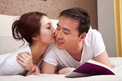 Sau lần bị phát hiện ngoại tình, chồng yêu vợ hơn 3