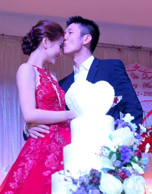 Những kiểu tóc cô dâu đẹp nhất của sao Việt cưới năm 2015 12