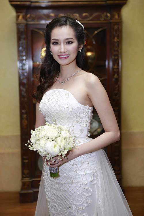 Những kiểu tóc cô dâu đẹp nhất của sao Việt cưới năm 2015 42