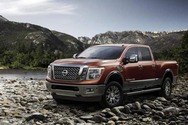 Tiết lộ mức giá các phiên bản Nissan Titan XD 2016 2