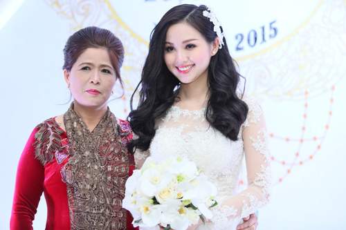 Những kiểu tóc cô dâu đẹp nhất của sao Việt cưới năm 2015 36