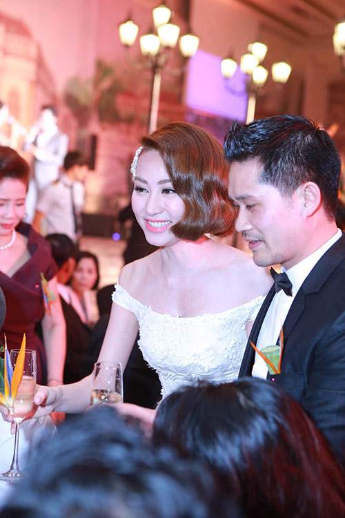 Những kiểu tóc cô dâu đẹp nhất của sao Việt cưới năm 2015 27