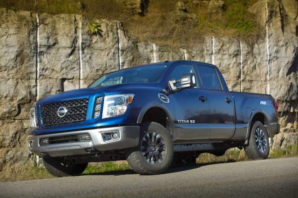 Tiết lộ mức giá các phiên bản Nissan Titan XD 2016 3