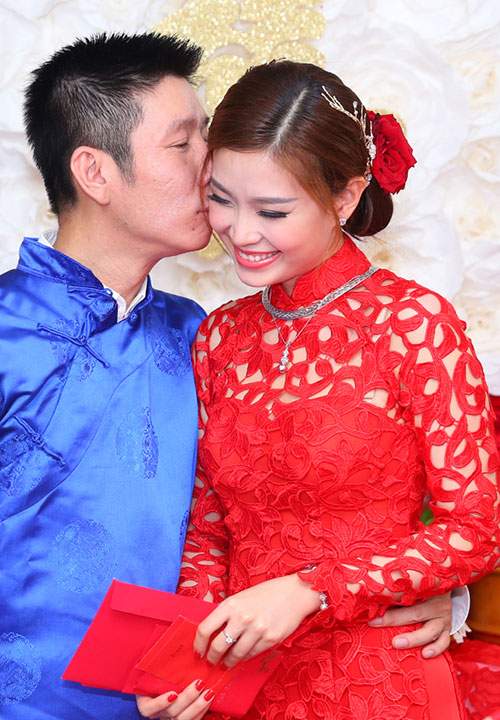 Những kiểu tóc cô dâu đẹp nhất của sao Việt cưới năm 2015 6