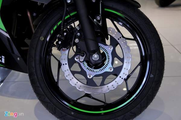 Ninja 300 màu mới về Việt Nam, giảm giá còn 149 triệu đồng 6