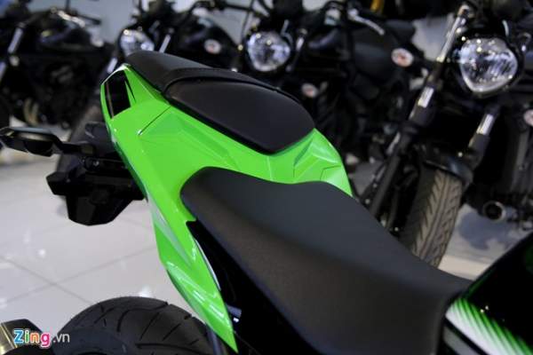 Ninja 300 màu mới về Việt Nam, giảm giá còn 149 triệu đồng 7