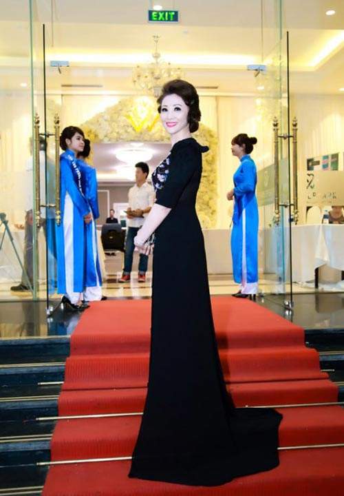 Nữ giám khảo "không tuổi" của HH Doanh nhân người Việt thế giới 6