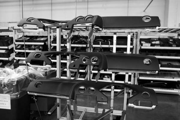 Bên trong nhà máy sản xuất siêu xe Lamborghini 5