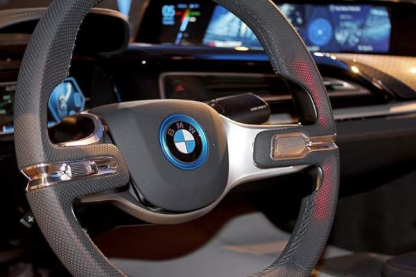 Ý tưởng BMW i8 Spyder tự điều khiển ra mắt ở CES 2016 7