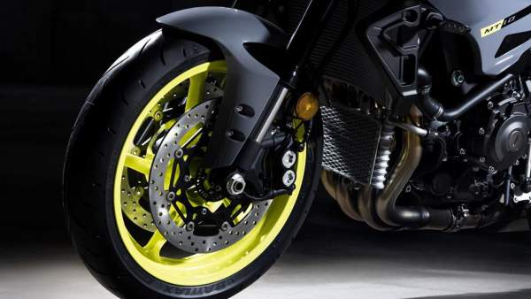 Yamaha MT-10 tăng sức nóng phân khúc 1000cc 7