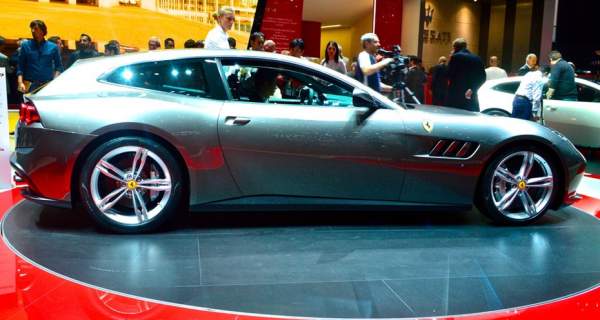 Ngắm siêu xe, concept xe thể thao tại sự kiện Geneva Motor Show 2016 20