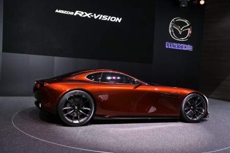 Mazda RX-Vision Concept - Sự trở lại của động cơ xoay 3