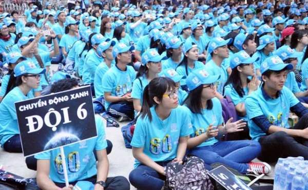 Hàng ngàn bạn trẻ Sài Gòn hưởng ứng Giờ Trái Đất 2016 6