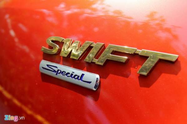 Suzuki Swift bản đặc biệt giá 575 triệu đồng 2
