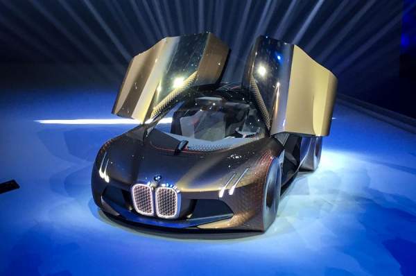 Vision 100 concept - Dấu mốc kỉ niệm 100 năm BMW 16
