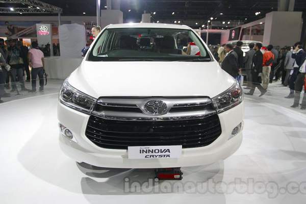 Toyota Innova thế hệ đầu tiên "nghỉ hưu" tại Ấn Độ 3