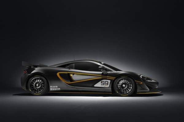McLaren 570S GT4 chính thức trình diện 4