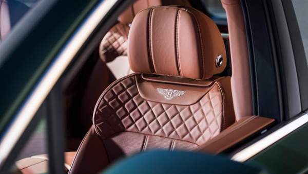 Hé lộ nội thất siêu sang mới của Bentley 2