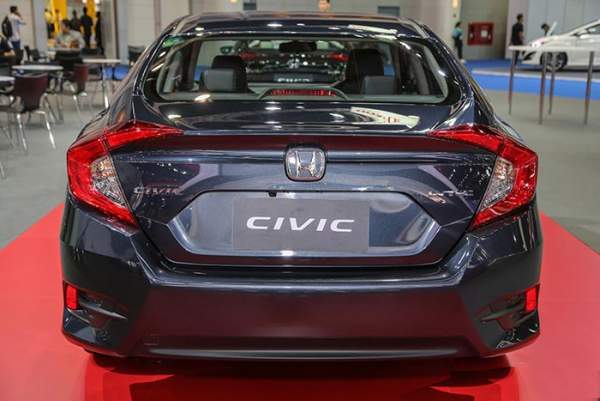 Honda Civic 2016 tiếp tục ra mắt thị trường ASEAN 4