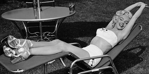 Những bức ảnh áo tắm kinh điển của "biểu tượng sex" Marilyn Monroe 39