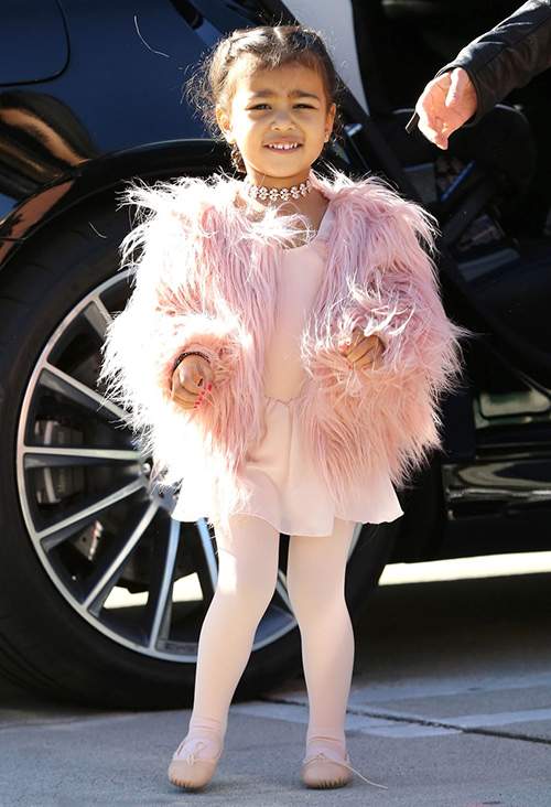Thời trang sành điệu của con gái Kim Kardashian 3