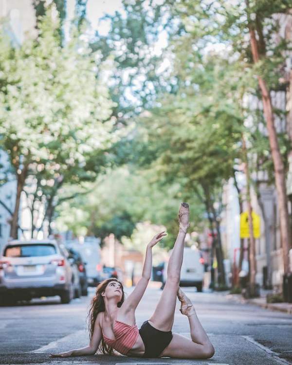 Ngắm vũ điệu ballet tuyệt đẹp trên đường phố New York 21