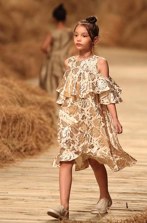 Lần đầu tiên Việt Nam có Tuần lễ thời trang Trẻ em 9